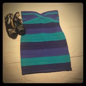 NWOT Body Central strapless body con dress